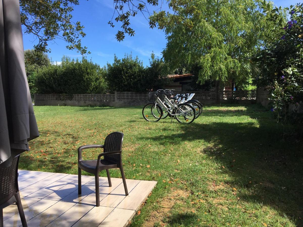 Casa Con Jardin Con 2 Alojamientos, Con Jardines No Compartidos Y Aparcamiento Privado * Noja