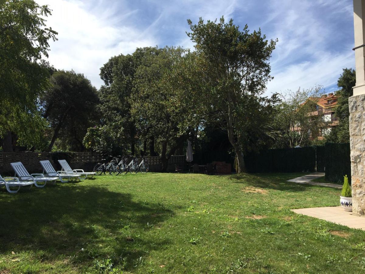 Casa Con Jardin Con 2 Alojamientos, Con Jardines No Compartidos Y Aparcamiento Privado
