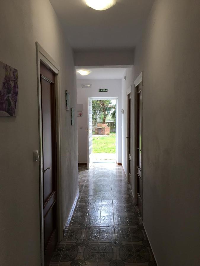 Casa Con Jardin Con 2 Alojamientos, Con Jardines No Compartidos Y Aparcamiento Privado * Noja