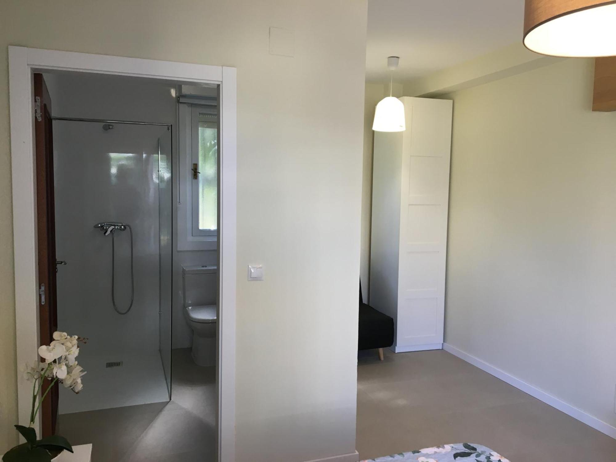Casa Con Jardin Con 2 Alojamientos, Con Jardines No Compartidos Y Aparcamiento Privado Holiday home