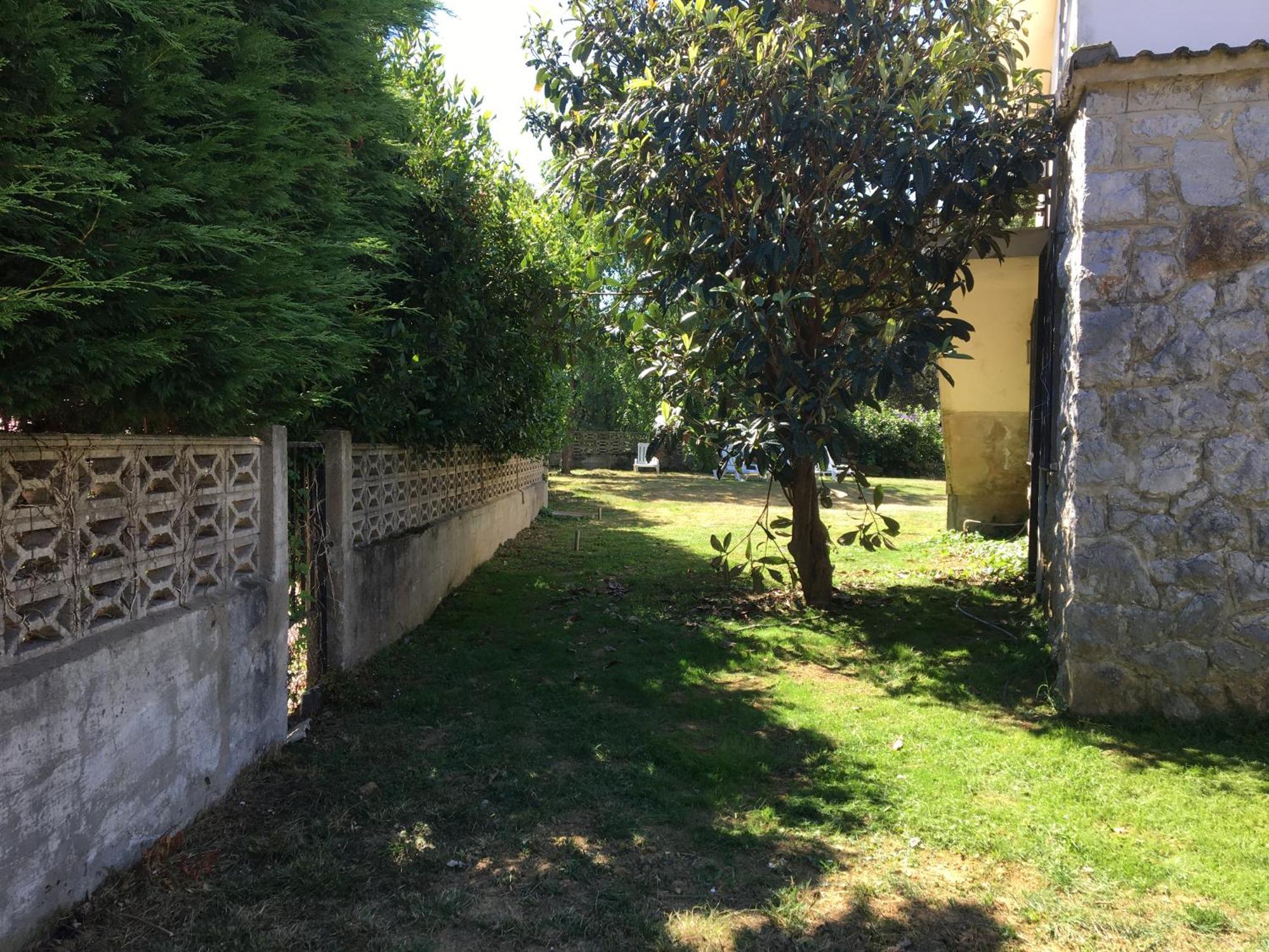 Holiday home Casa Con Jardin Con 2 Alojamientos, Con Jardines No Compartidos Y Aparcamiento Privado
