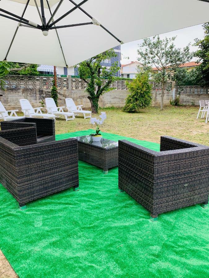Holiday home Casa Con Jardin Con 2 Alojamientos, Con Jardines No Compartidos Y Aparcamiento Privado *