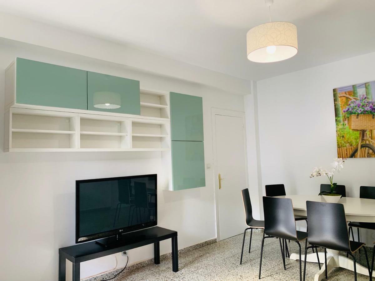Casa Con Jardin Con 2 Alojamientos, Con Jardines No Compartidos Y Aparcamiento Privado Holiday home *